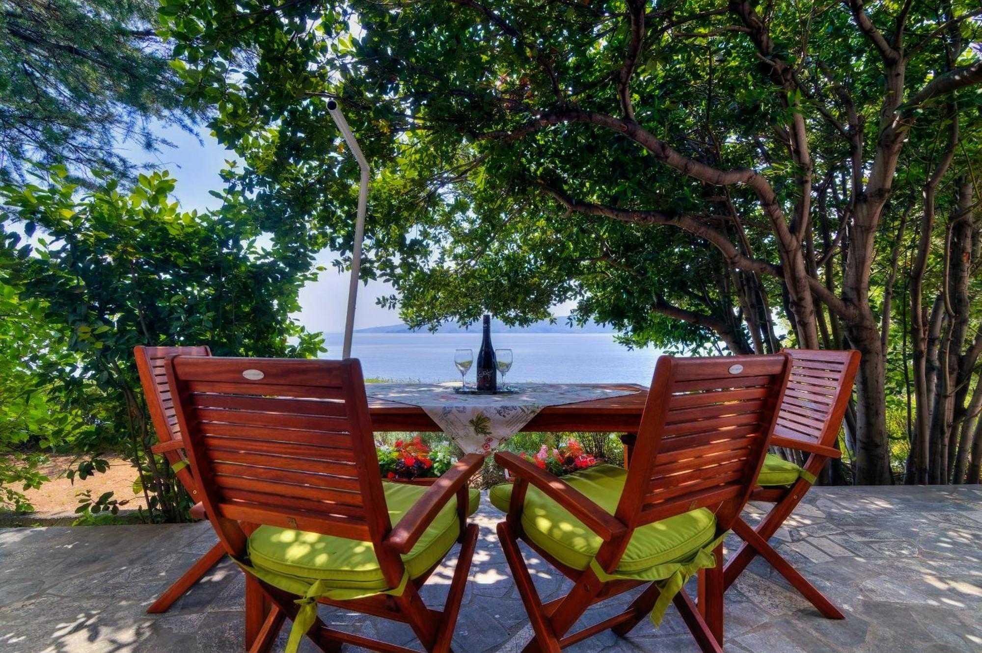 Apartments By The Beach Adela Senj 塞尼 外观 照片